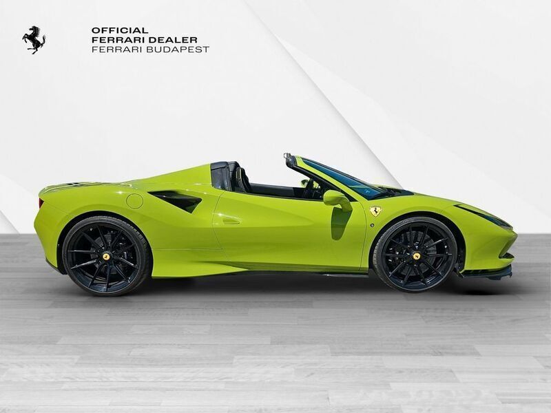 Gebraucht Ferrari F8 721 PS (530 kW) 2022 Grün Cabrio