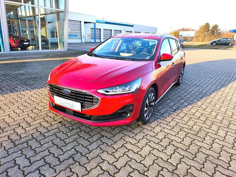 Gebraucht Ford Focus Titanium 155 PS (114 kW) 2025 Fantastic red tc Kombi