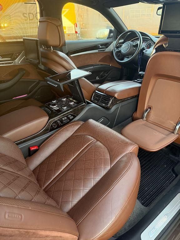 Gebraucht Audi A8L Ambiente 385 PS (283 kW) 2017 Braun Limousine