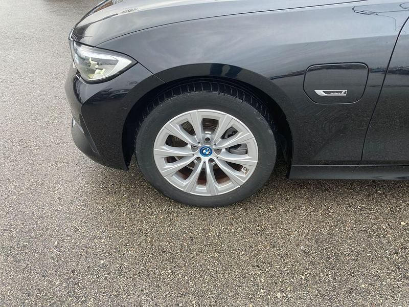 Gebraucht BMW 320e 204 PS (150 kW) 2021 Schwarz Limousine