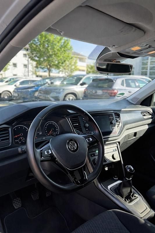 Gebraucht VW T-Roc 115 PS (84 kW) 2020 Weiß SUV