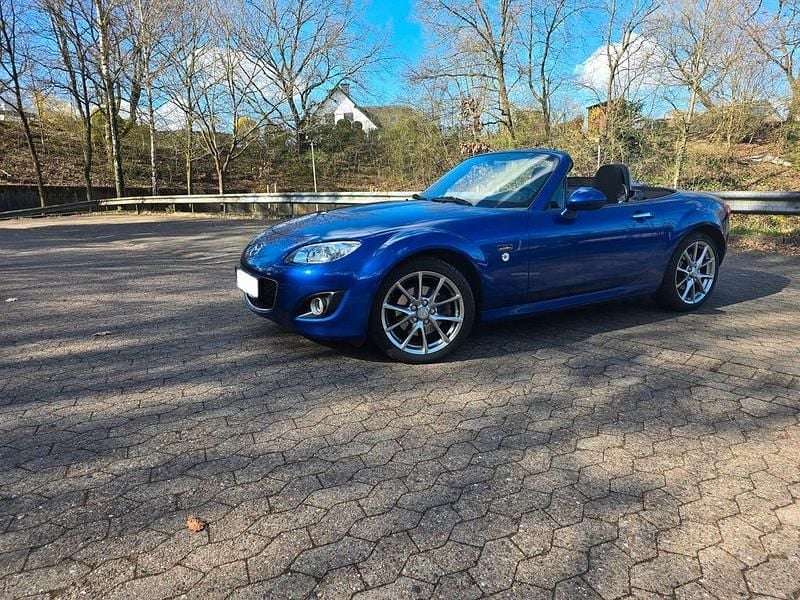 Gebraucht Mazda MX5 20th Anniversary 126 PS (92 kW) 2010 Blau Cabrio