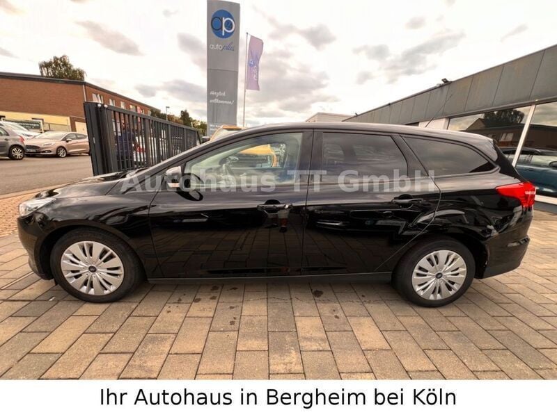 Gebraucht Ford Focus Trend 125 PS (91 kW) 2015 Schwarz Kombi
