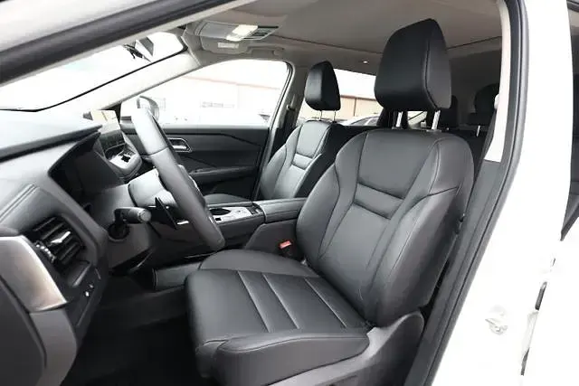 Neu Nissan X-Trail 360º 163 PS (119 kW) 2026 Pearl white pearl white SUV