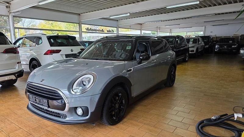 Grau Gebraucht 2017 Mini Cooper Clubman Kombi | 10.790 € (Fairer Preis) - Bild 1/4