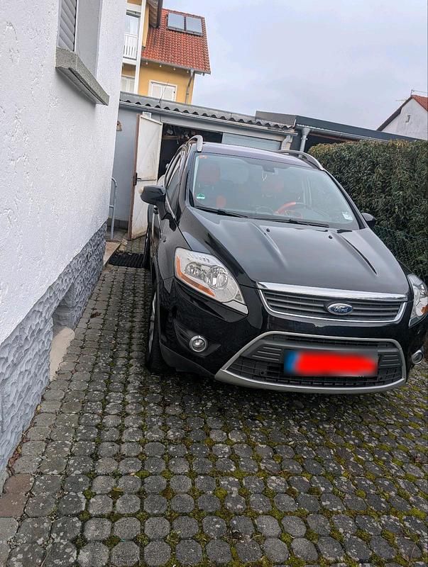 Gebraucht Ford Kuga 163 PS (119 kW) 2011 Schwarz SUV