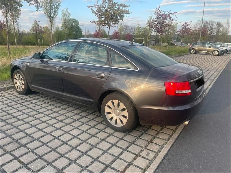 Usado Audi A6 170 HP (125 kW) 2006 Azul Sedan