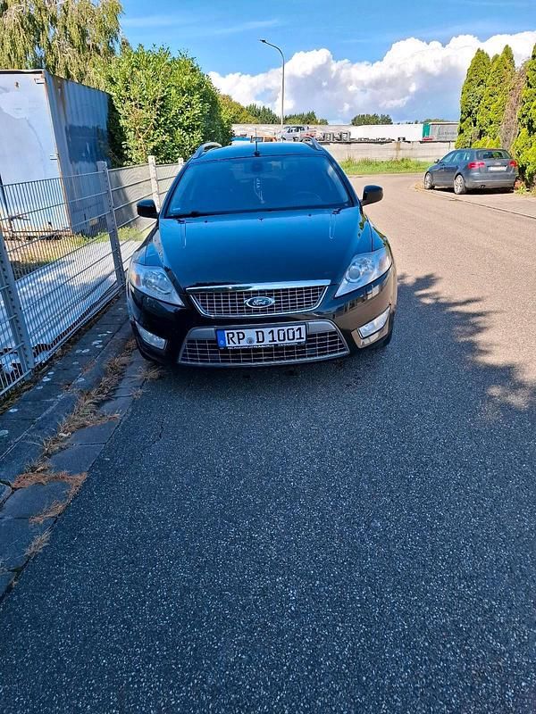 Gebraucht Ford Mondeo 160 PS (117 kW) 2009 Schwarz Kombi
