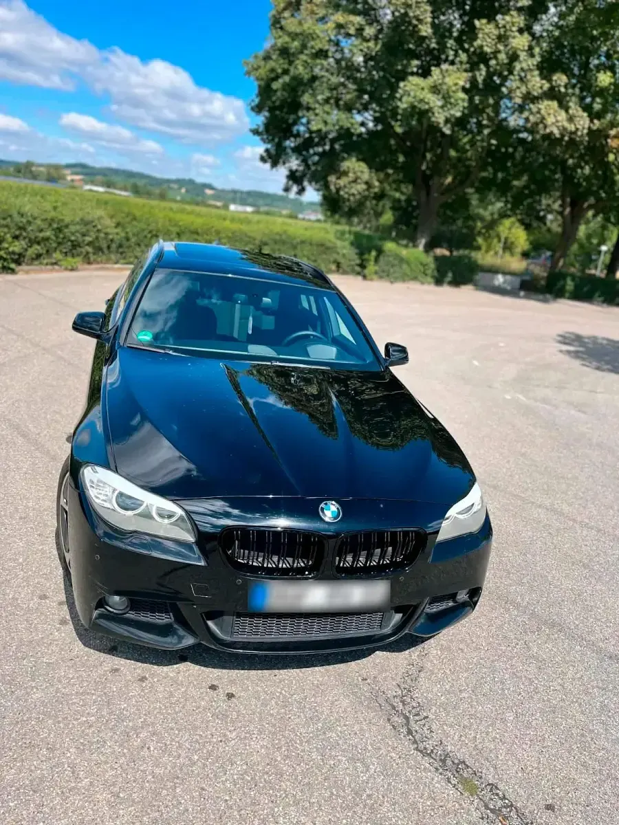 Gebraucht BMW 520 M Sport 184 PS (135 kW) 2012 Schwarz Kombi