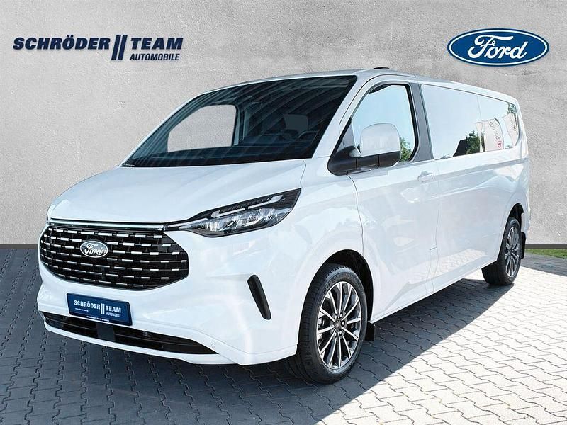 Neu Ford Tourneo Titanium 150 PS (110 kW) 2026 Weiß Van / Kleinbus