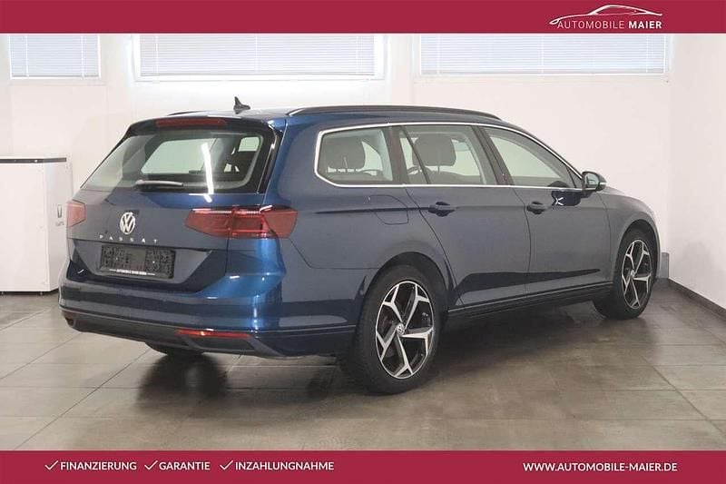 Usata VW Passat Business 190 CV (139 kW) 2020 Blu Station wagon