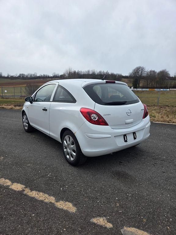 Gebraucht Opel Corsa 69 PS (50 kW) 2010 Weiß Kleinwagen
