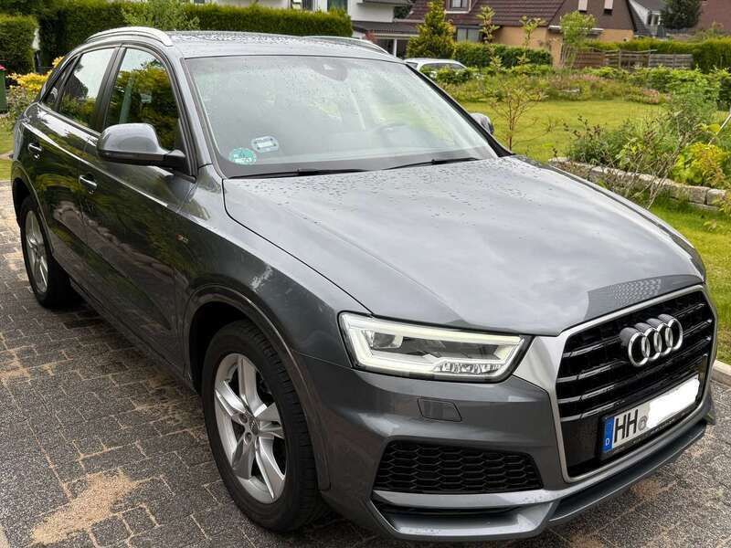Grau Gebraucht 2018 Audi Q3 Comfort SUV | 17.950 € (Guter Preis) - Bild 1/4