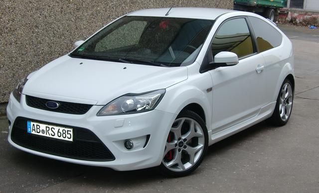 Gebraucht Ford Focus ST 226 PS (166 kW) 2008 Weiß Coupé
