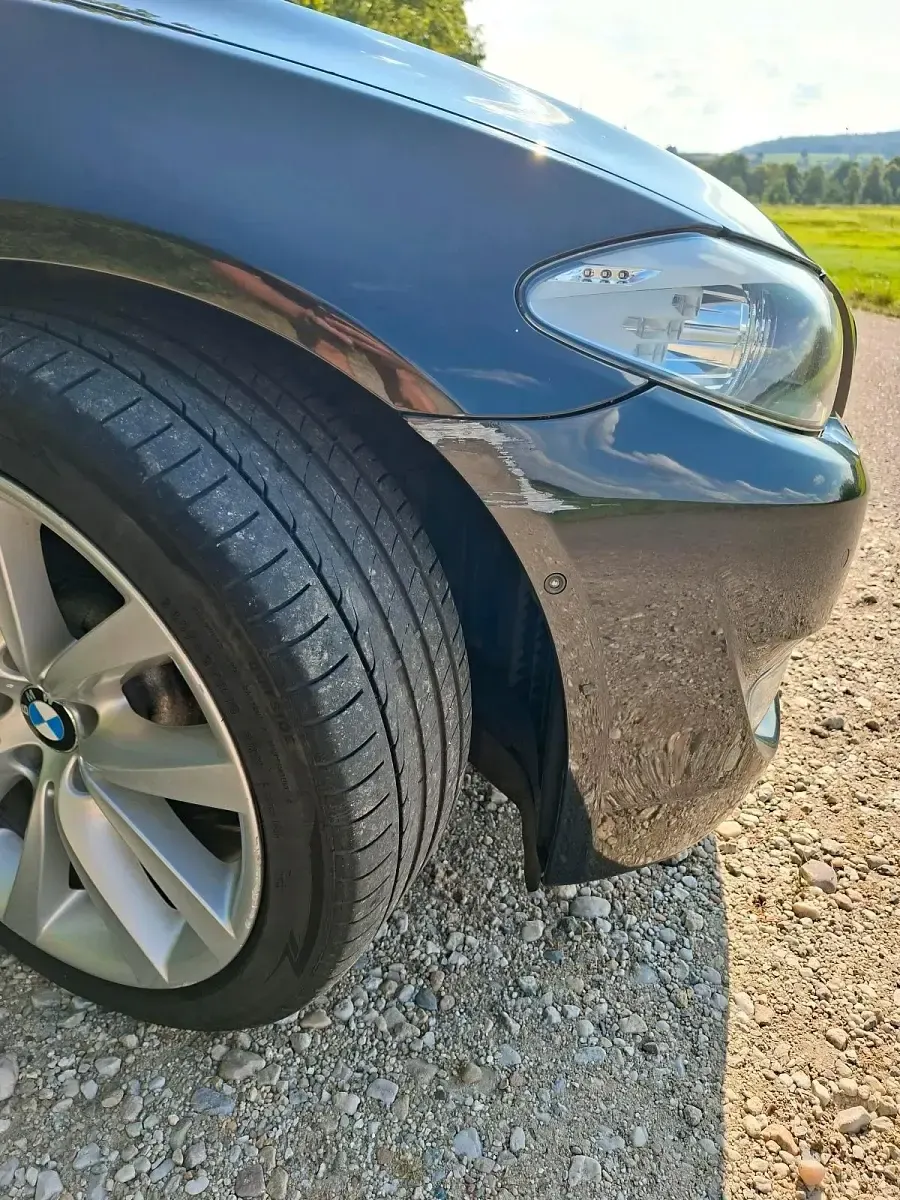 Gebraucht BMW 520 184 PS (135 kW) 2011 Schwarz Kombi