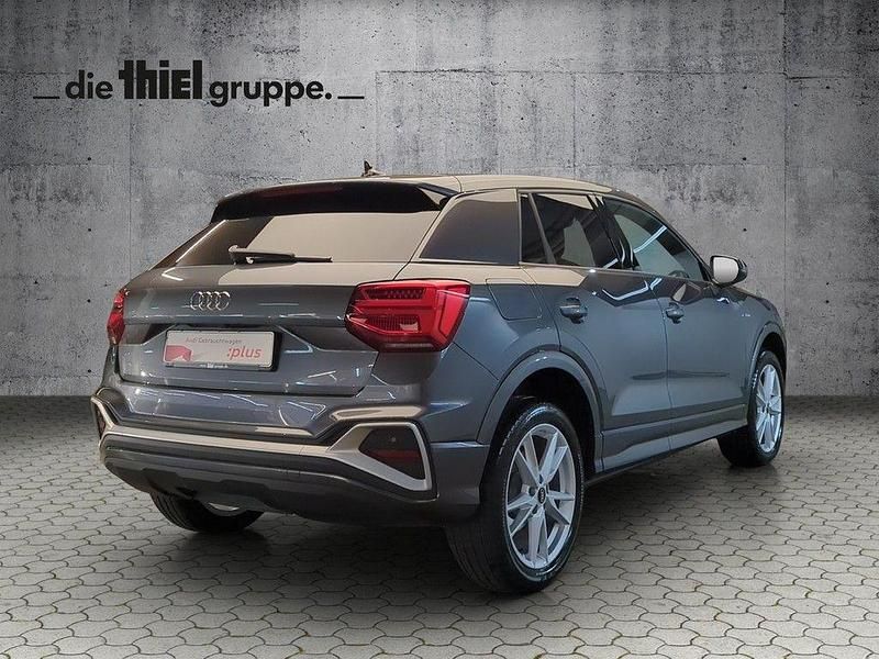 Gebraucht Audi Q2 S-Line 150 PS (110 kW) 2025 Grau SUV