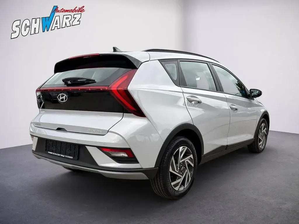 Gebraucht Hyundai Bayon Trend 101 PS (74 kW) 2025 Grau SUV