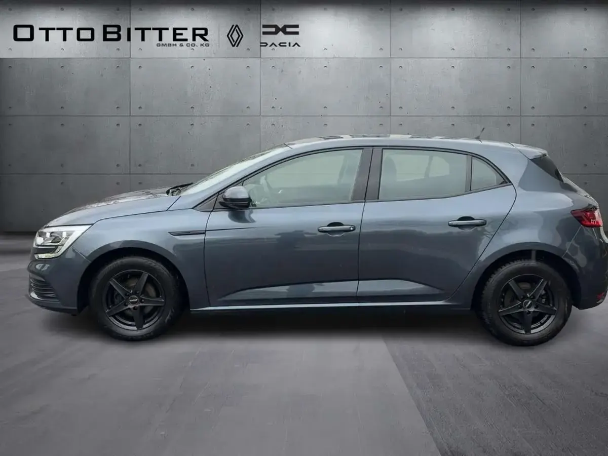 Usata Renault Mégane Life 101 CV (74 kW) 2018 Grigio Berlina