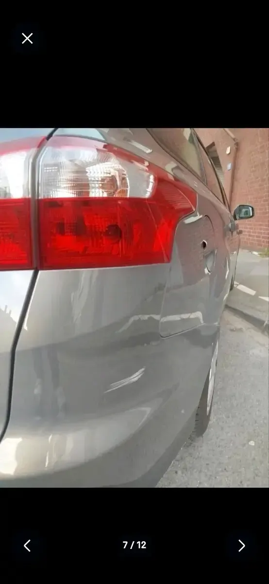 Gebraucht Ford Focus 125 PS (91 kW) 2014 Grau Kombi
