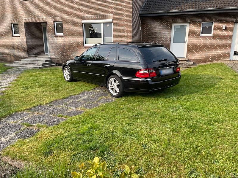 Gebraucht Mercedes E280 Avantgarde 231 PS (169 kW) 2007 Schwarz Kombi
