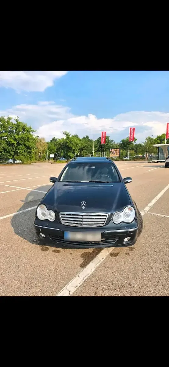 Gebraucht Mercedes C220 150 PS (110 kW) 2004 Schwarz Kombi