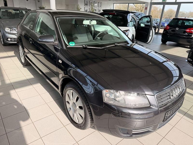 Gebraucht Audi A3 Attraction 105 PS (77 kW) 2004 Schwarz Kleinwagen