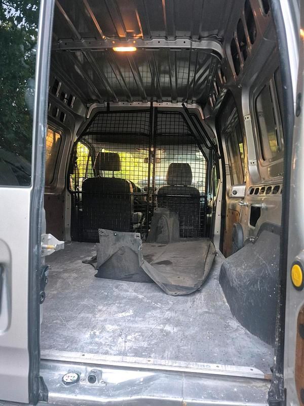 Grün Gebraucht 2011 Ford Transit Van / Kleinbus | 1.500 € (Superpreis) - Bild 1/4