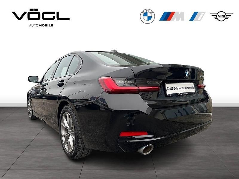 Gebraucht BMW 320e Shadowline 163 PS (119 kW) 2022 Schwarz ii Limousine