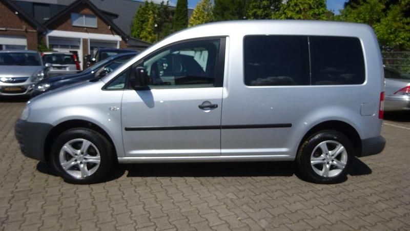 Silber Gebraucht 2008 VW Caddy Van / Kleinbus | 4.500 € (Fairer Preis) - Bild 1/4