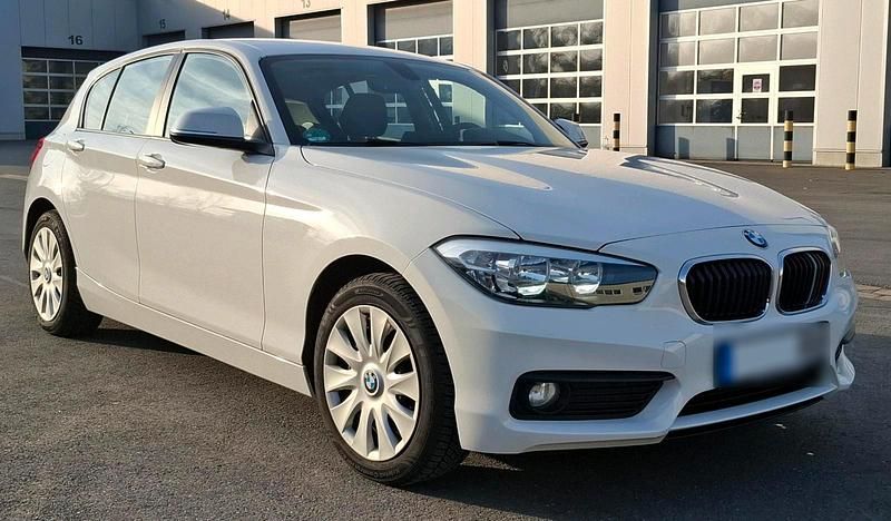 Gebraucht BMW 118 Advantage 136 PS (100 kW) 2016 Weiß Kleinwagen