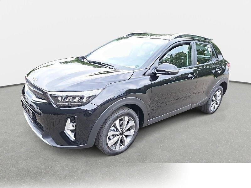 Metallic Gebraucht 2024 Kia Stonic Vision SUV | 19.610 € (Fairer Preis) - Bild 1/4