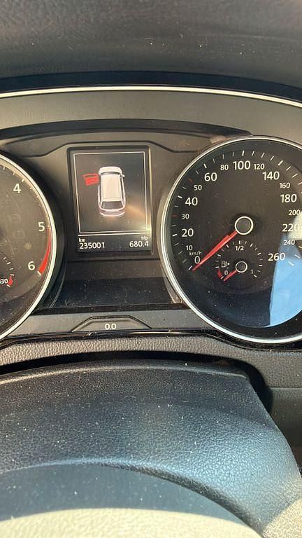 Gebraucht VW Passat 190 PS (139 kW) 2016 Grau Kombi