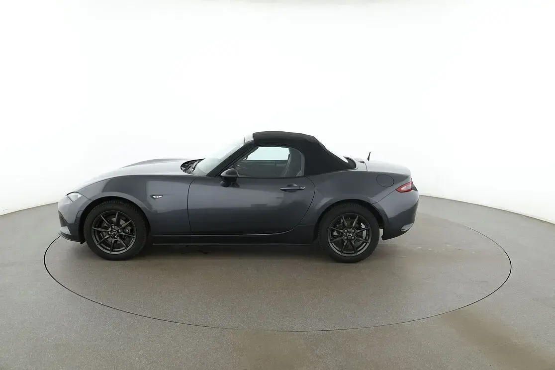 Gebraucht Mazda MX5 Exclusive-Line 131 PS (96 kW) 2016 Grau Cabrio
