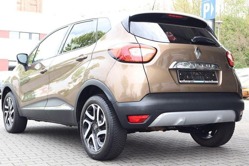 Gebraucht Renault Captur 118 PS (86 kW) 2017 Braun SUV