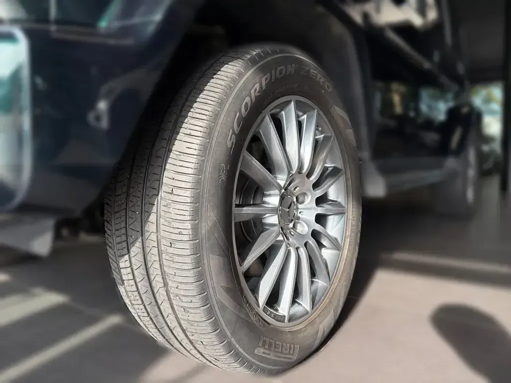 Gebraucht Mercedes G350 AMG 286 PS (210 kW) 2021 Grün SUV