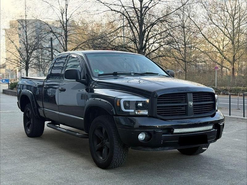 Gebraucht Dodge Ram 349 PS (256 kW) 2009 Grau Abholung