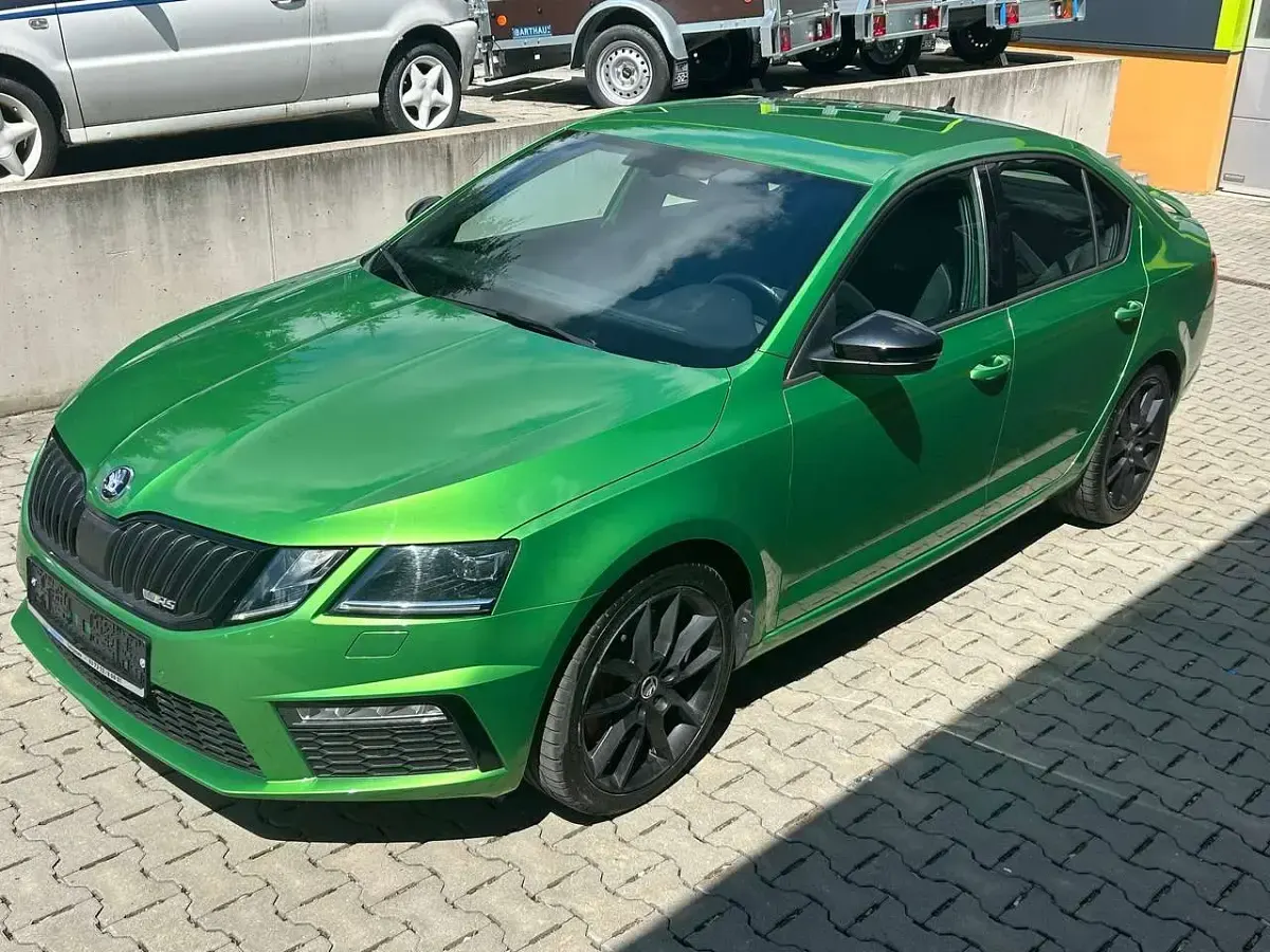 Gebraucht Skoda Octavia RS 230 PS (169 kW) 2018 Rallyegrün metallic Limousine