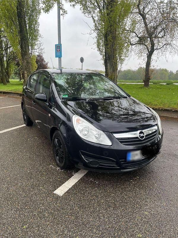 Używany Opel Corsa Selection 80 KM (58 kW) 2009 Czarny Hatchback