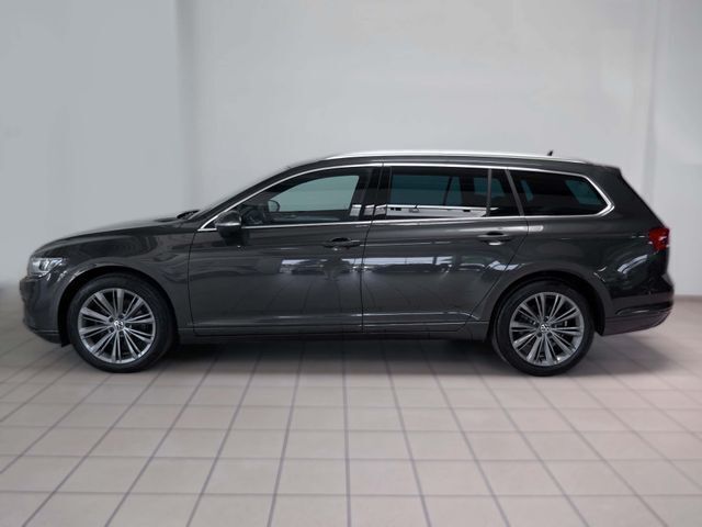Gebraucht VW Passat Business 150 PS (110 kW) 2022 Grau Kombi