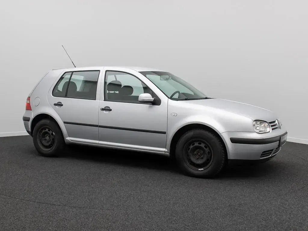 Brugt VW Golf IV Ocean 75 HK (55 kW) 2003 Sølv Sedan
