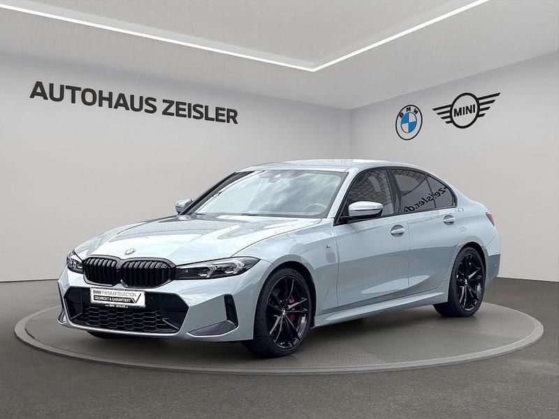 Grau Gebraucht 2024 BMW 330 Performance Limousine | 43.840 € (Fairer Preis) - Bild 1/4