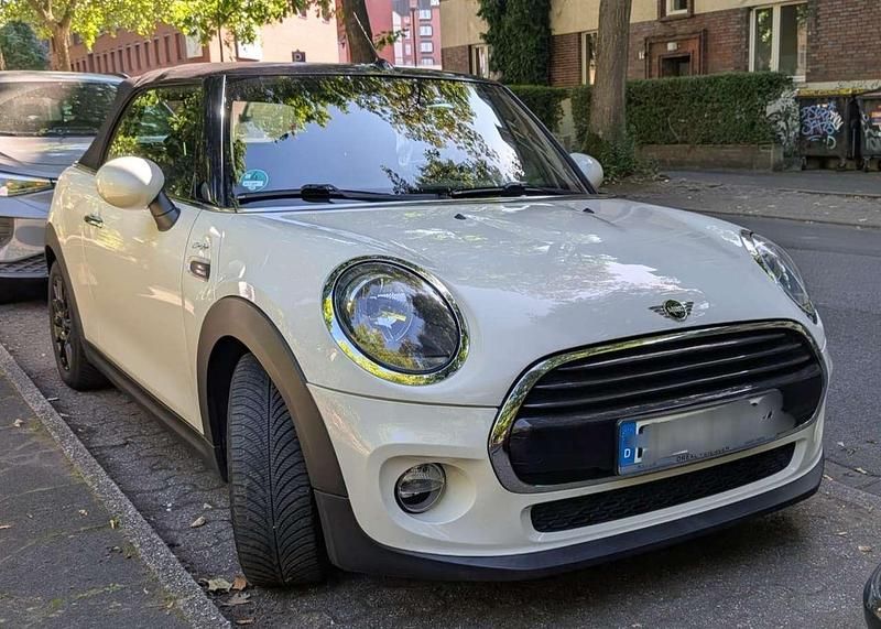 Gebraucht Mini Cooper Cabriolet Pepper 136 PS (100 kW) 2019 Beige Cabrio