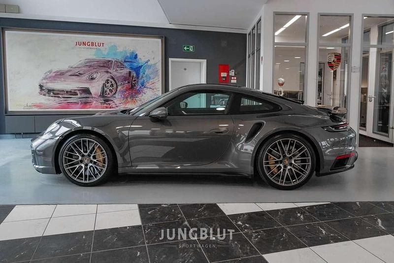 Gebraucht Porsche 992 650 PS (478 kW) 2024 Achatgrau Coupé