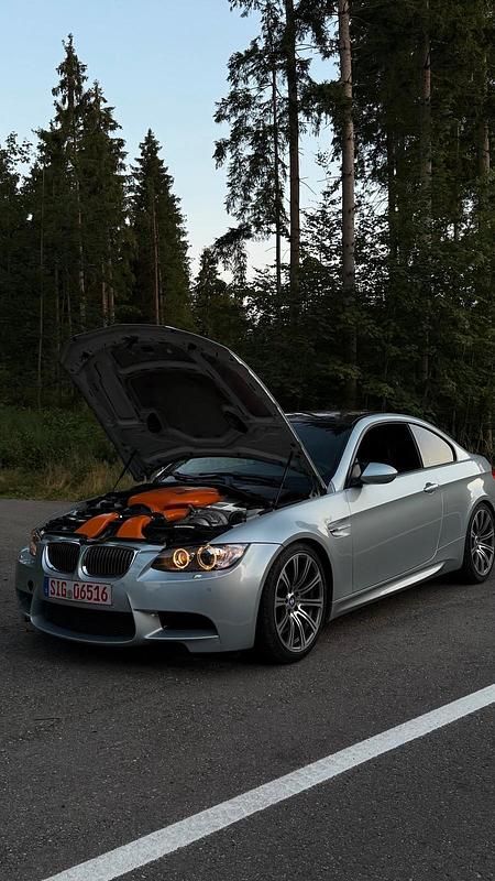 Silber Gebraucht 2007 BMW M3 Coupé | 59.000 € - Bild 1/4