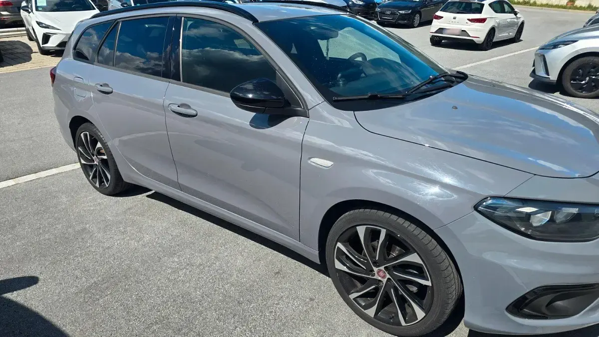 Gebraucht Fiat Tipo 120 PS (88 kW) 2020 Grau Kombi