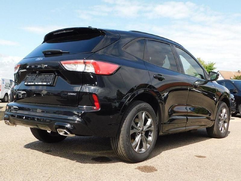 Gebraucht Ford Kuga ST-Line 152 PS (111 kW) 2022 SUV