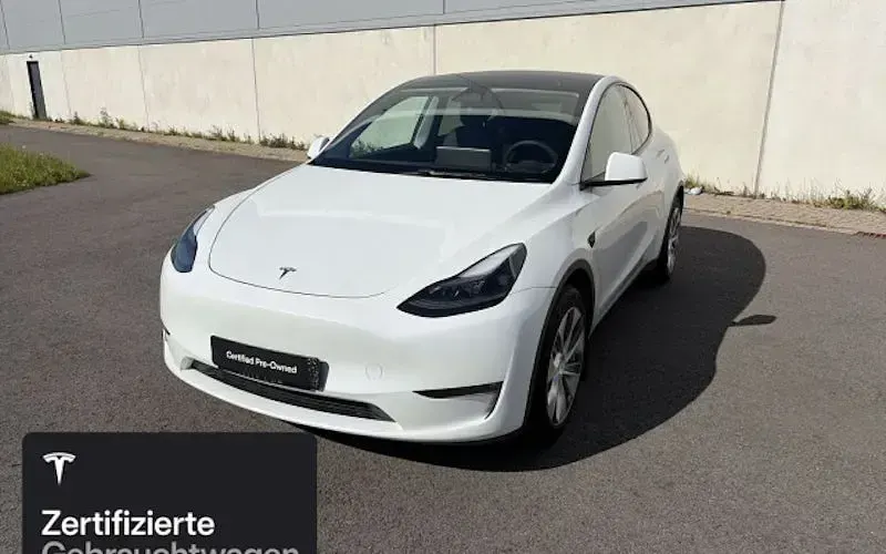 Used Tesla Model Y 273 kW (372 HP) 2023 White SUV