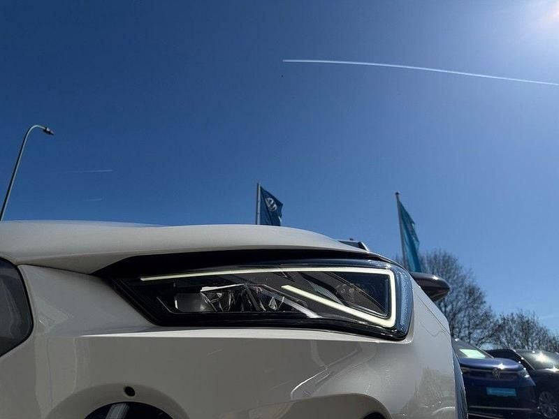 Gebraucht Cupra Formentor VZ 245 PS (180 kW) 2022 Weiß SUV