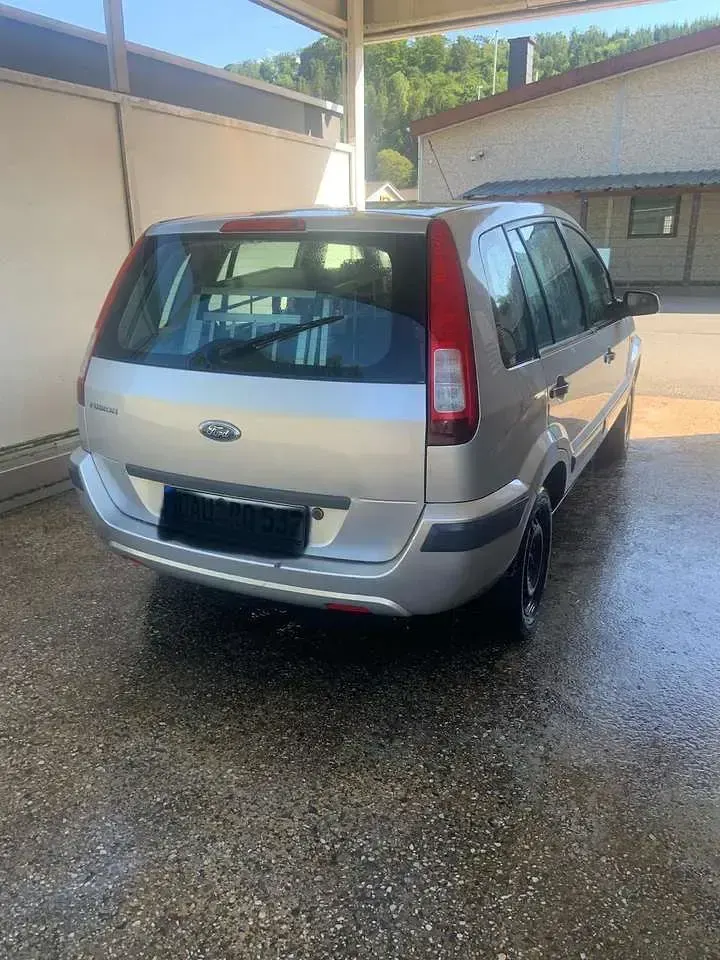 Gebraucht Ford Fusion Ambiente 75 PS (55 kW) 2008 Kleinwagen