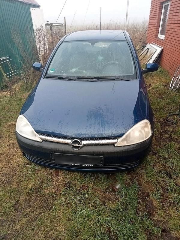 Blau Gebraucht 2003 Opel Corsa Kleinwagen | 200 € (Superpreis) - Bild 1/4
